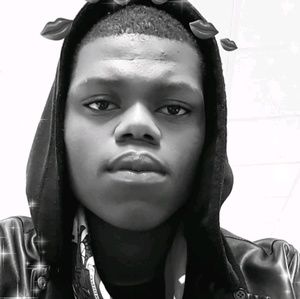 Meet your Posher, Marc